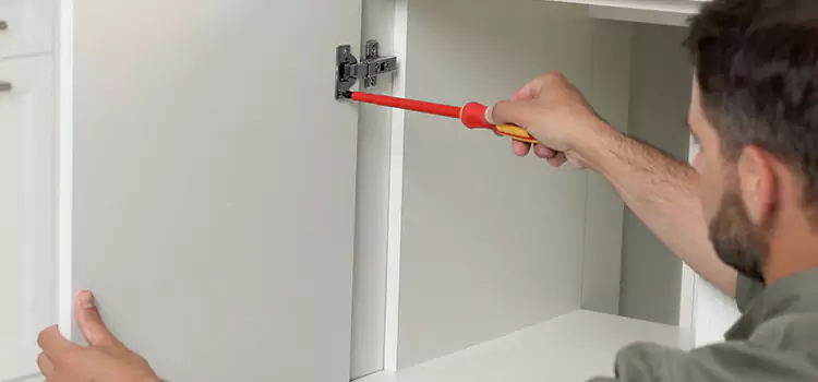 Screen Door Hinge Repair Baldwin Park